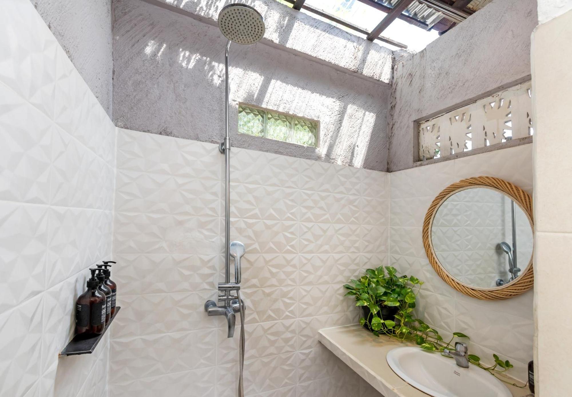 Twist And Shout Villa Seminyak Exterior foto